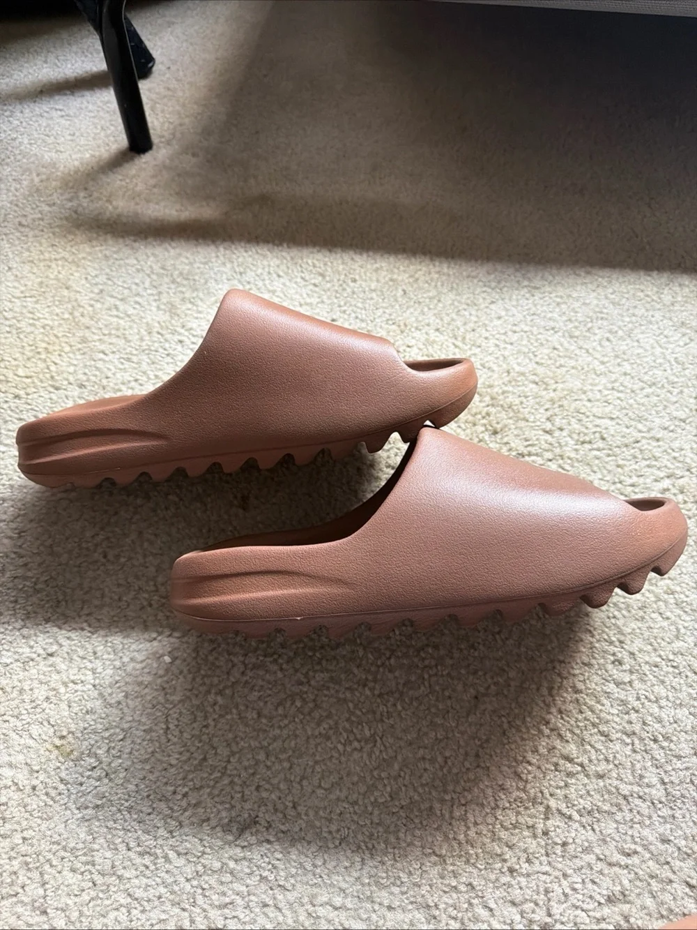 Yeezy Slides Flax size 11